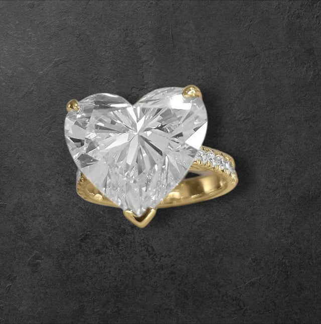Heartstone Radiance – Diamond Love Ring