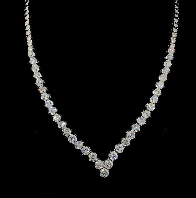 V-shaped Diamond Necklace
